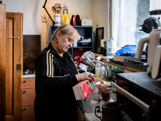 Marjolein zorgt voor haar partner Wink