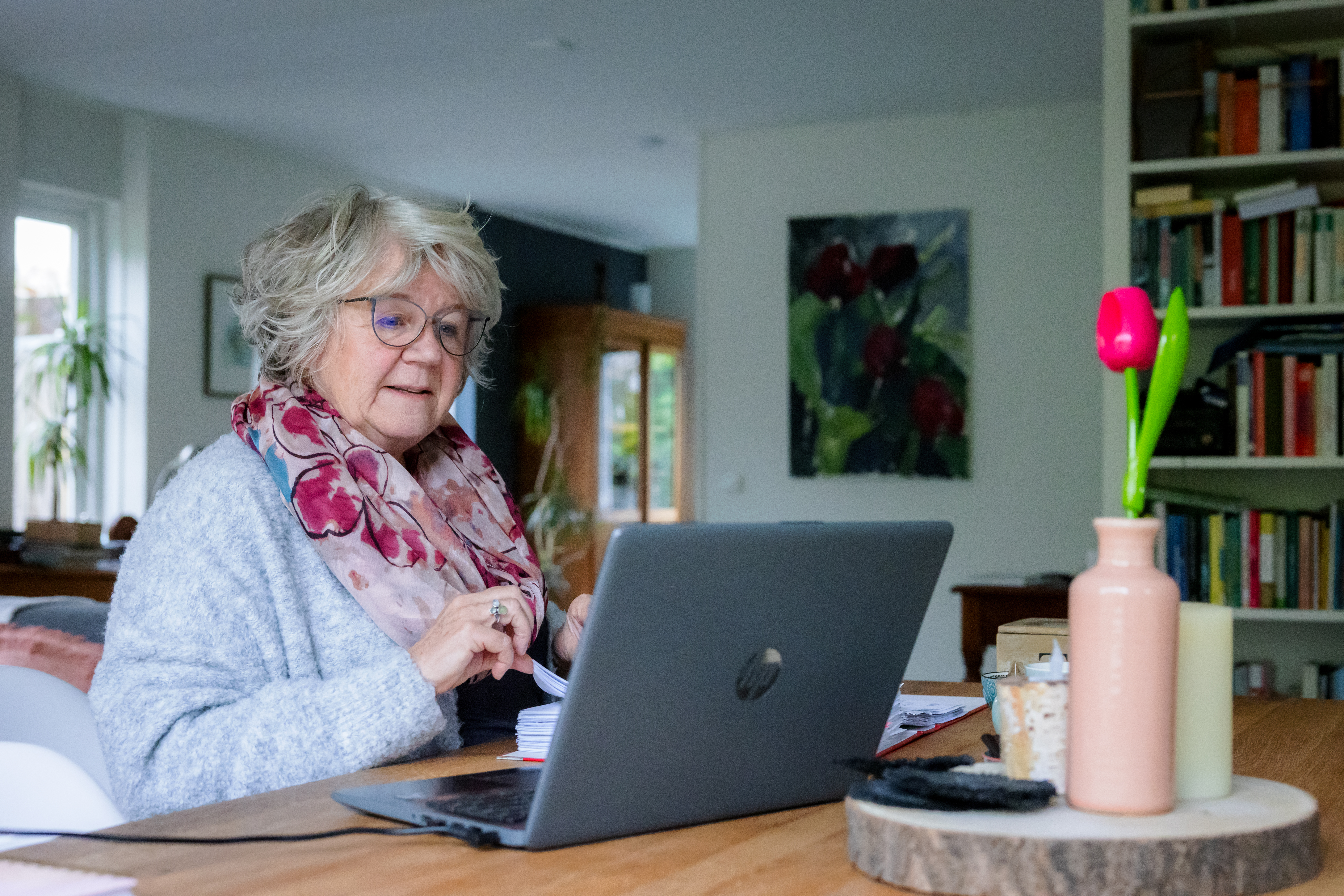 Werken achter de laptop